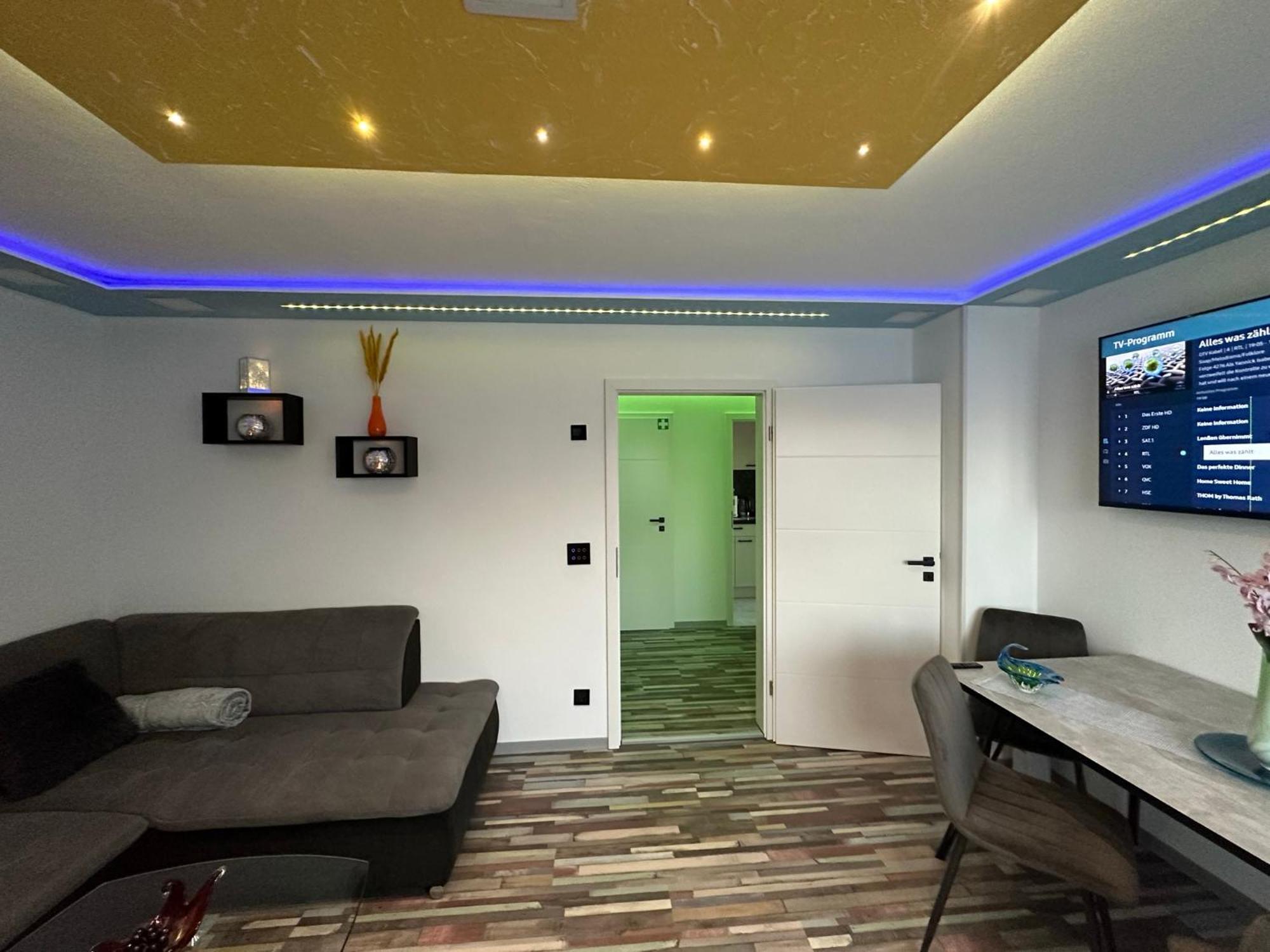 Modern Apartments Neuburg P - Top - 2 Zimmer, Komfort, Balkon, Wi-Fi, Smart Tv, Grosse Dusche, Kueche Neuburg an Der Donau Zewnętrze zdjęcie